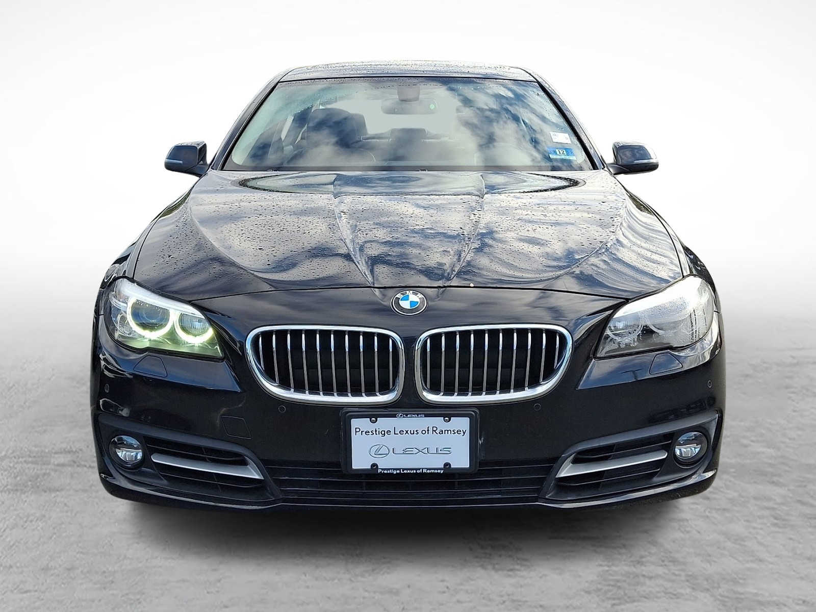 Thumbnail: 2015 BMW 5 Series - 2