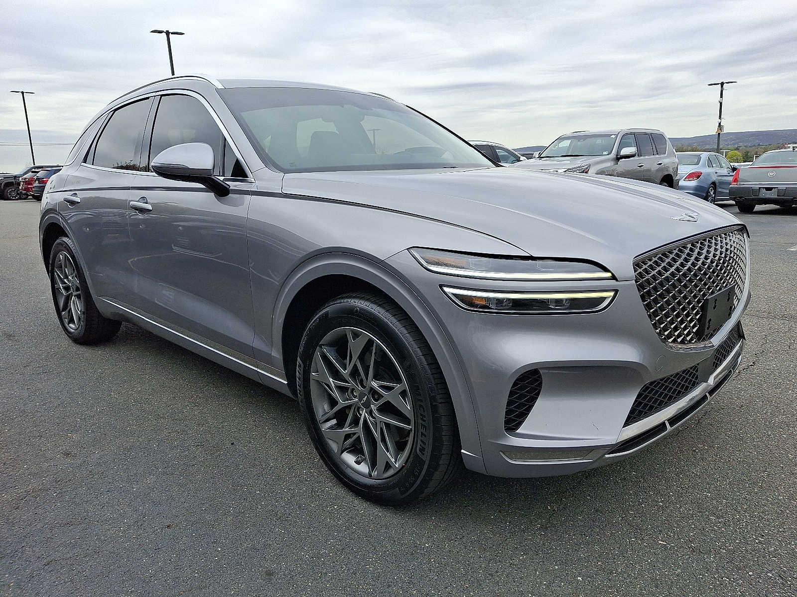 Thumbnail: 2022 Genesis GV70 - 3