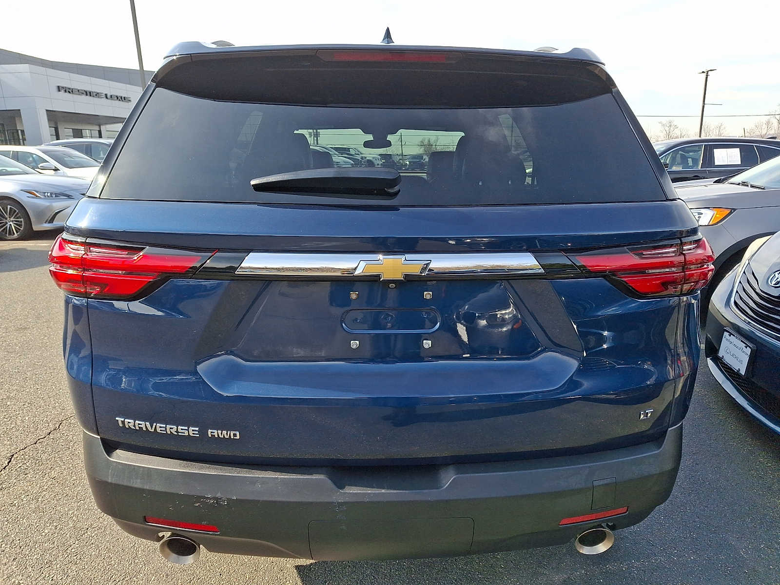 Thumbnail: 2023 Chevrolet Traverse - 5