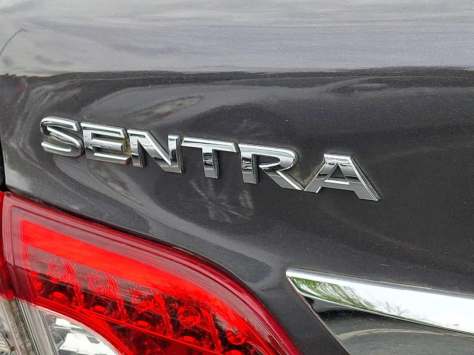 Thumbnail: 2015 Nissan Sentra - 28