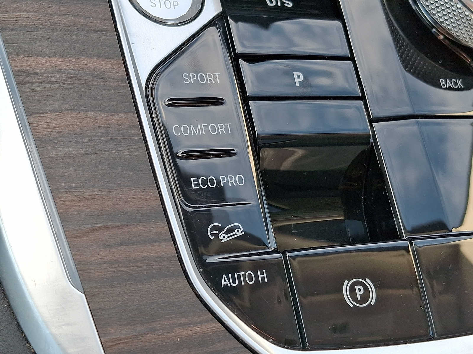 Thumbnail: 2023 BMW X7 - 20