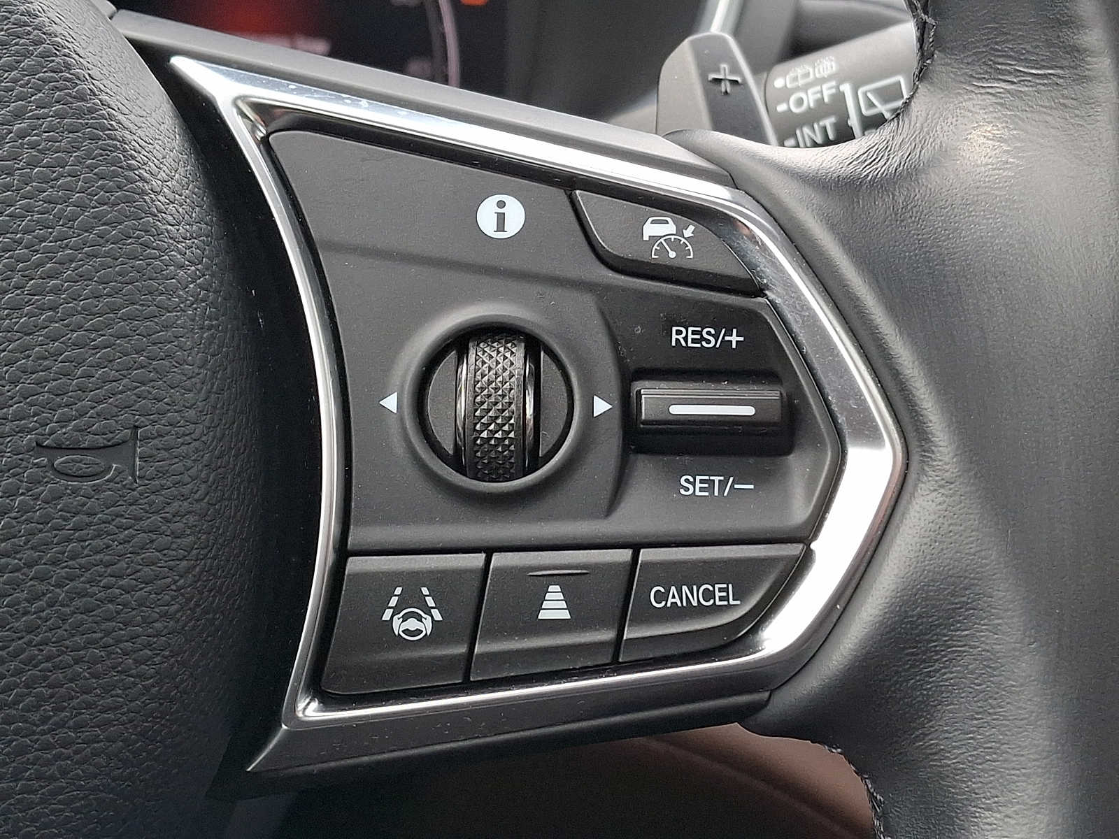 Thumbnail: 2023 Acura MDX - 19