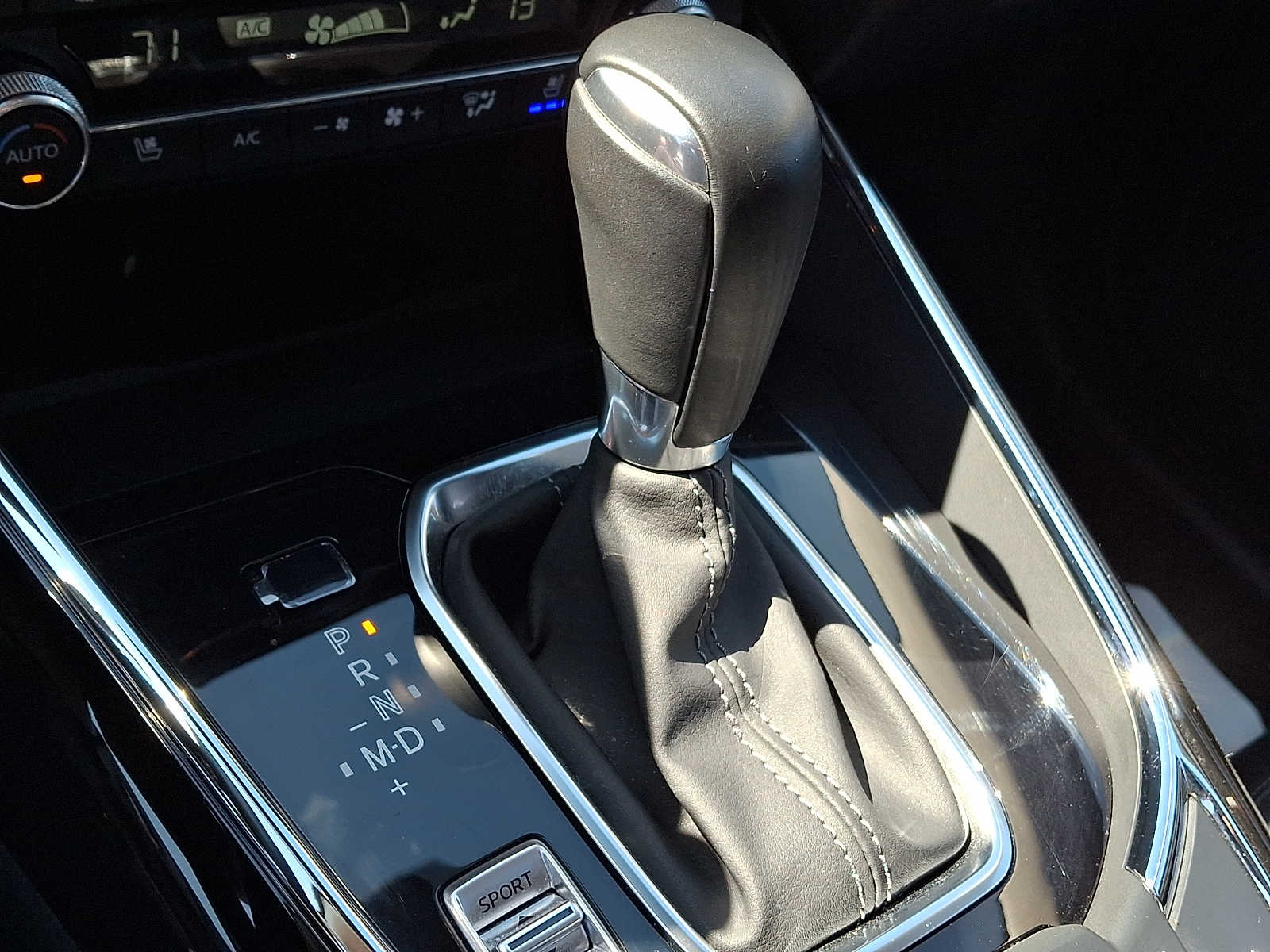 Thumbnail: 2023 Mazda CX-9 - 15