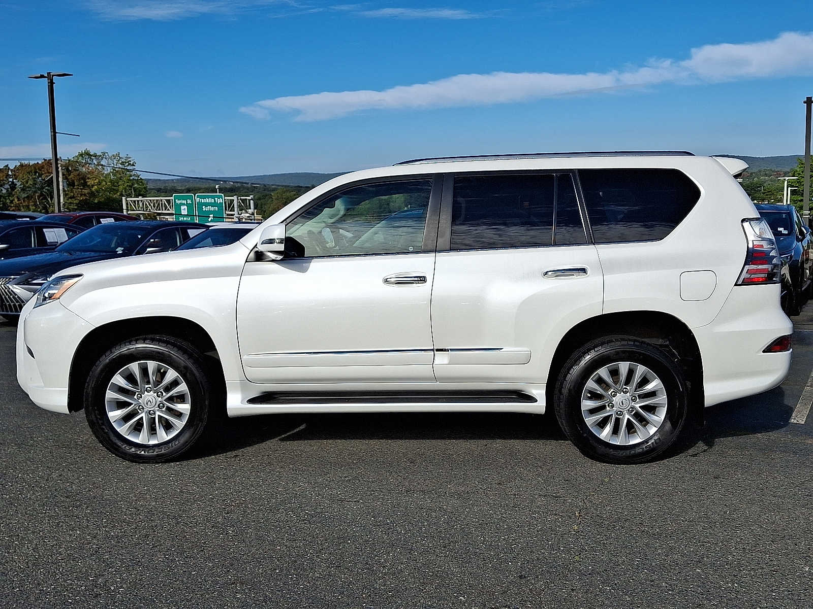 Thumbnail: 2019 Lexus GX - 6