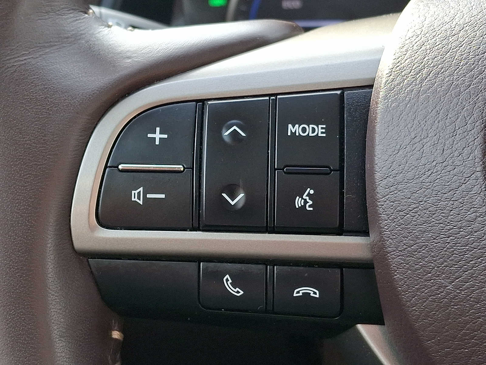 Thumbnail: 2019 Lexus RX - 18