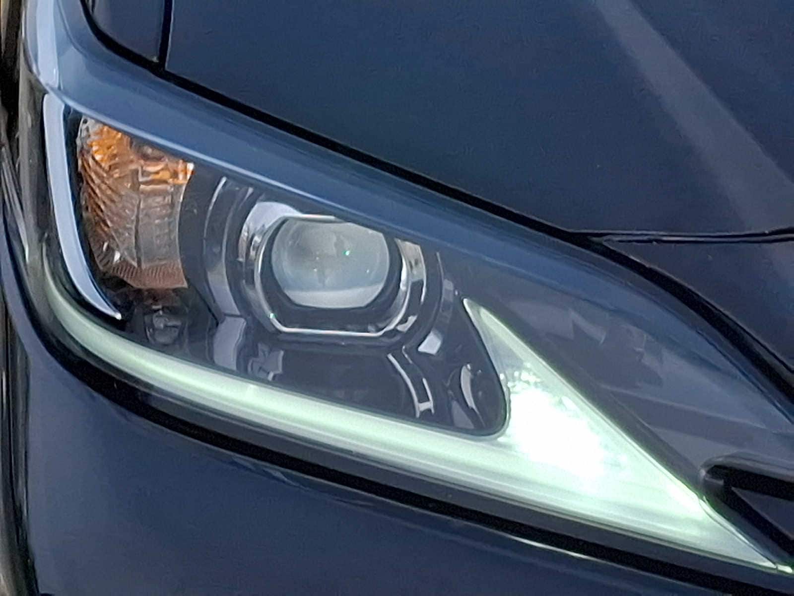 Thumbnail: 2024 Lexus ES - 7