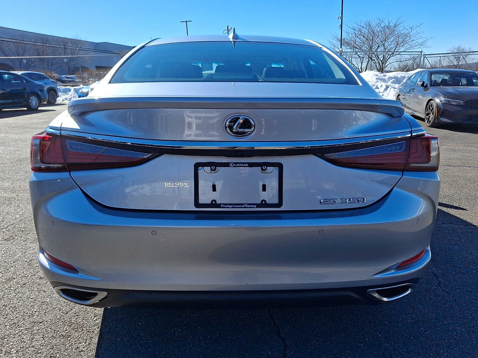 Thumbnail: 2023 Lexus ES - 5