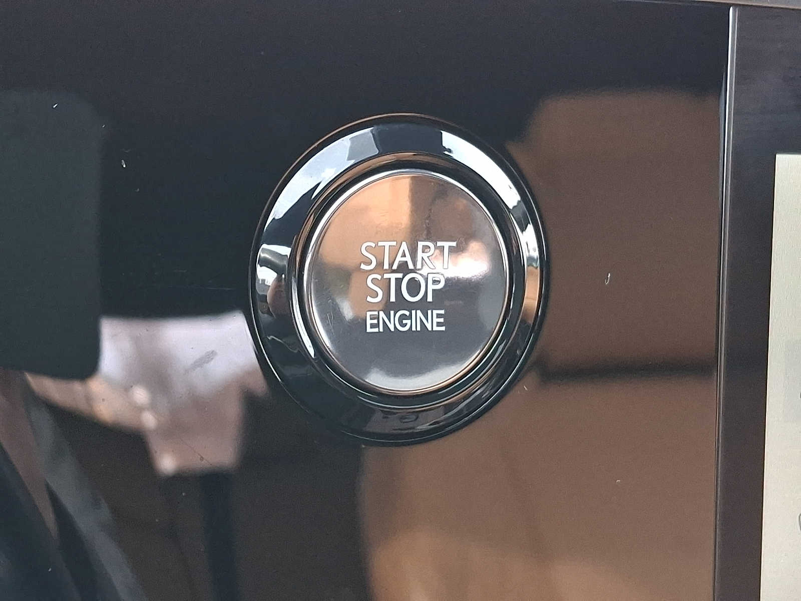 Thumbnail: 2024 Lexus RX - 24