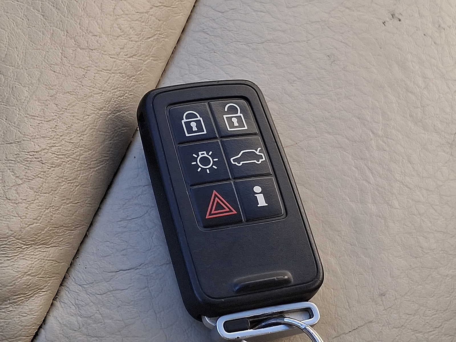 Thumbnail: 2012 Volvo XC60 - 24