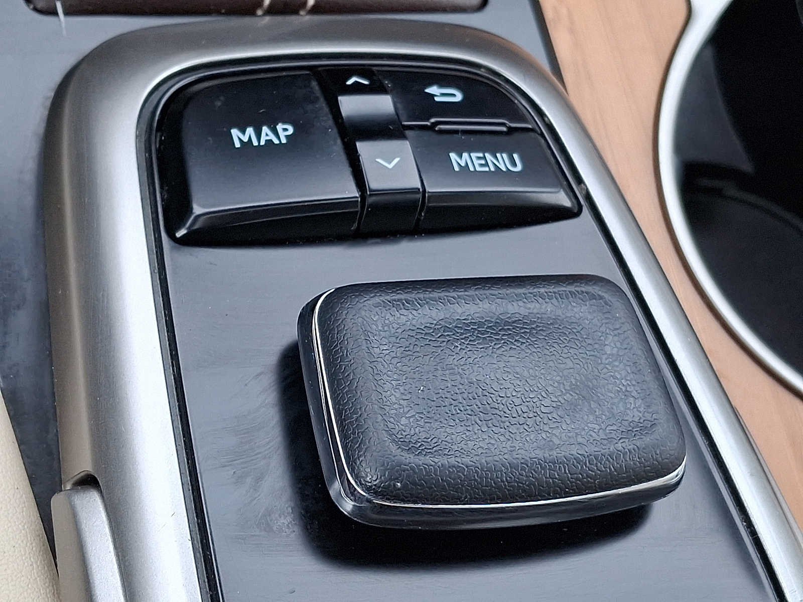 Thumbnail: 2017 Lexus RX - 21