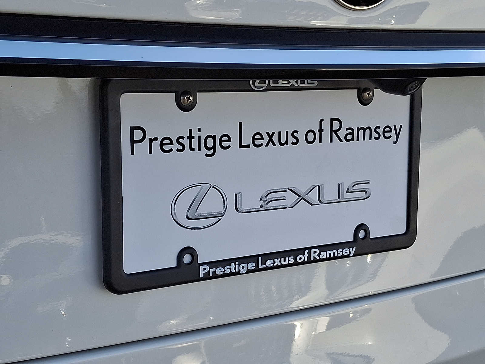 Thumbnail: 2023 BMW X7 - 28