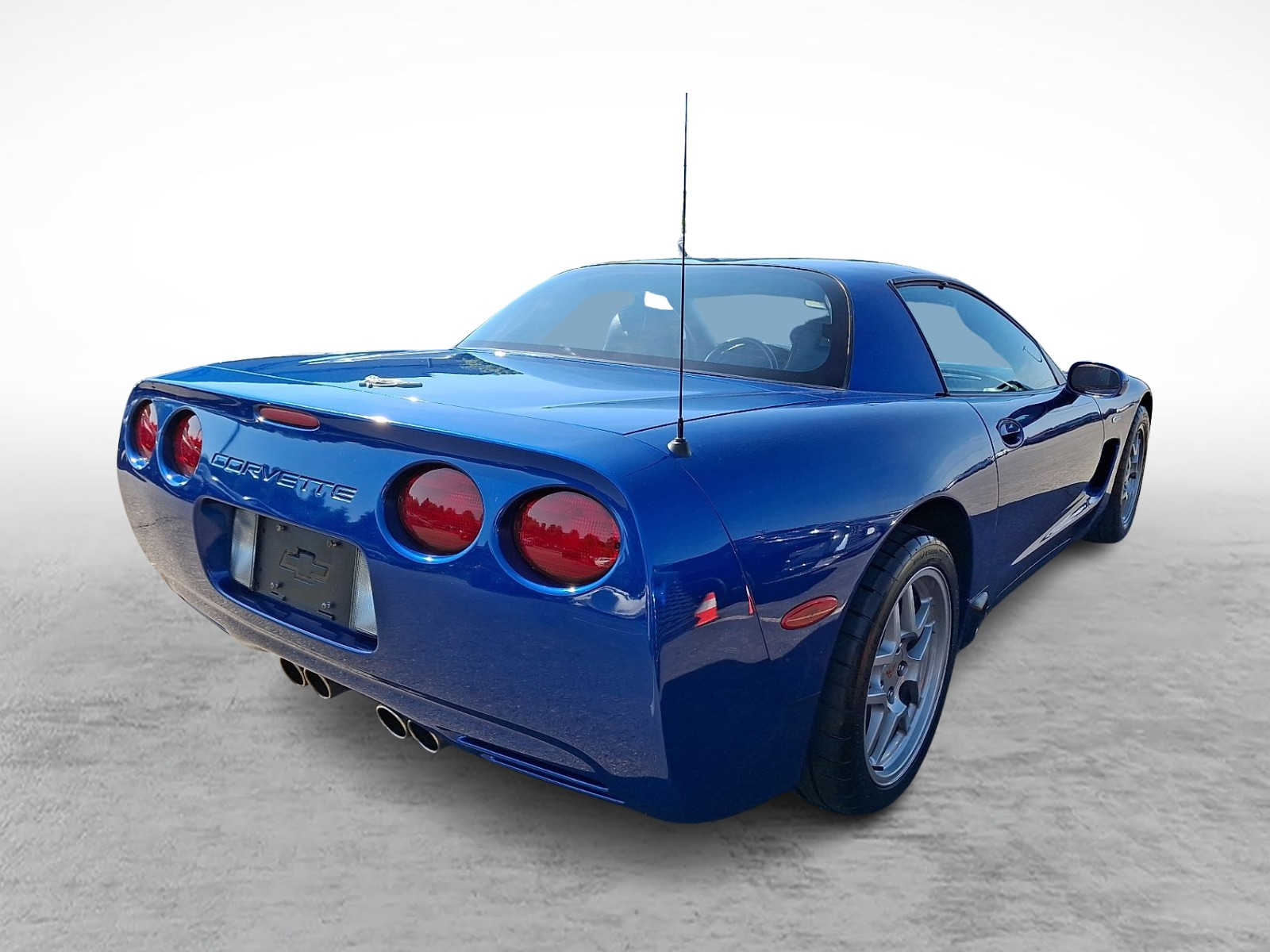 Thumbnail: 2003 Chevrolet Corvette - 3