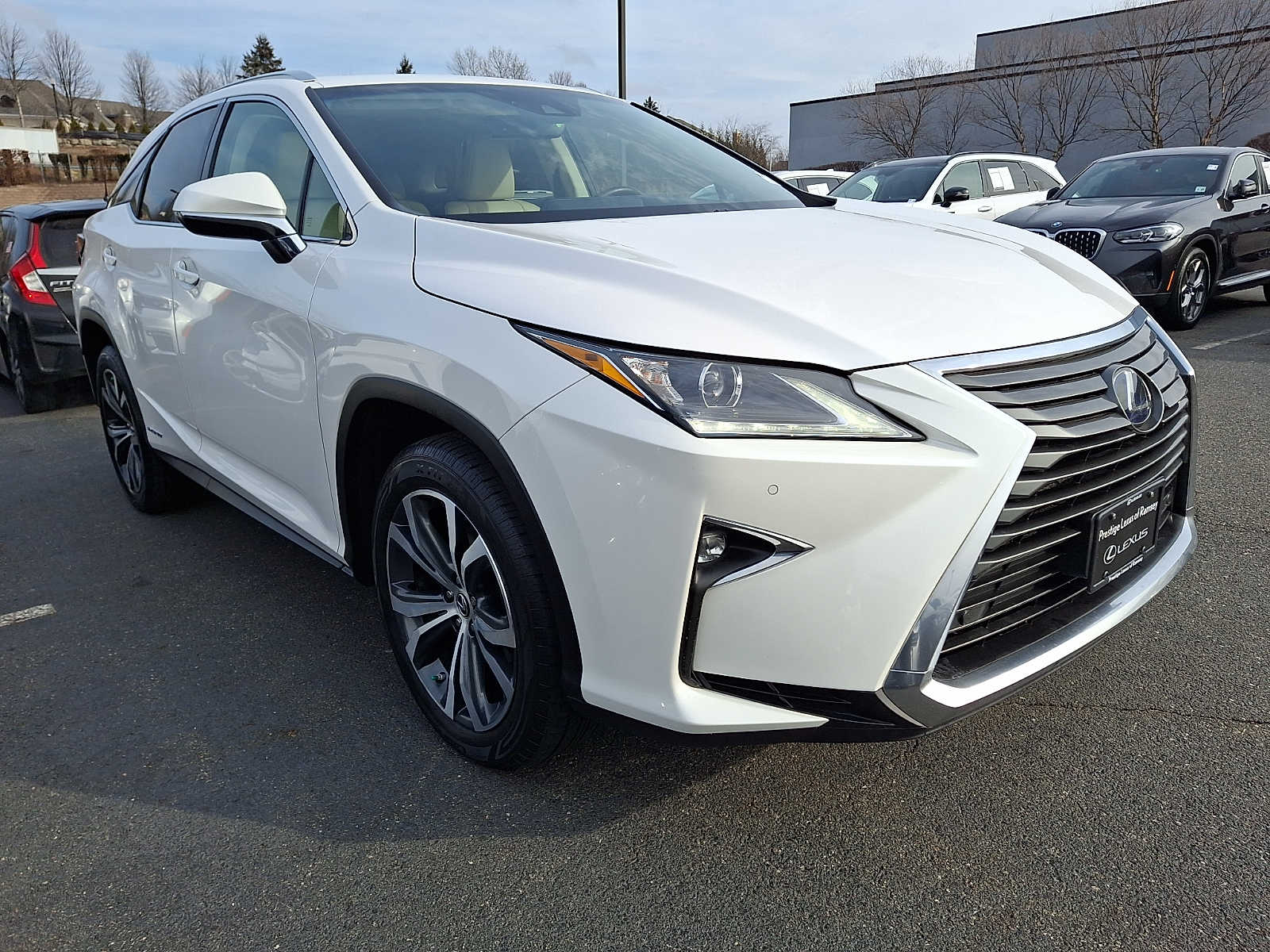 Thumbnail: 2019 Lexus RX - 3