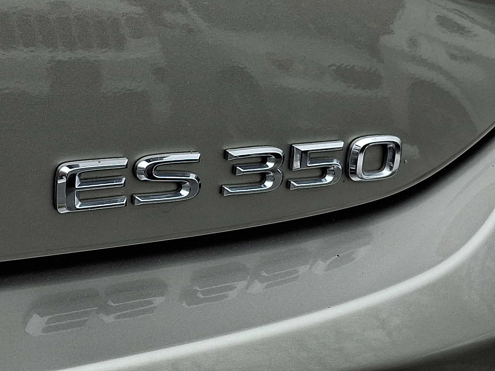 Thumbnail: 2019 Lexus ES - 28