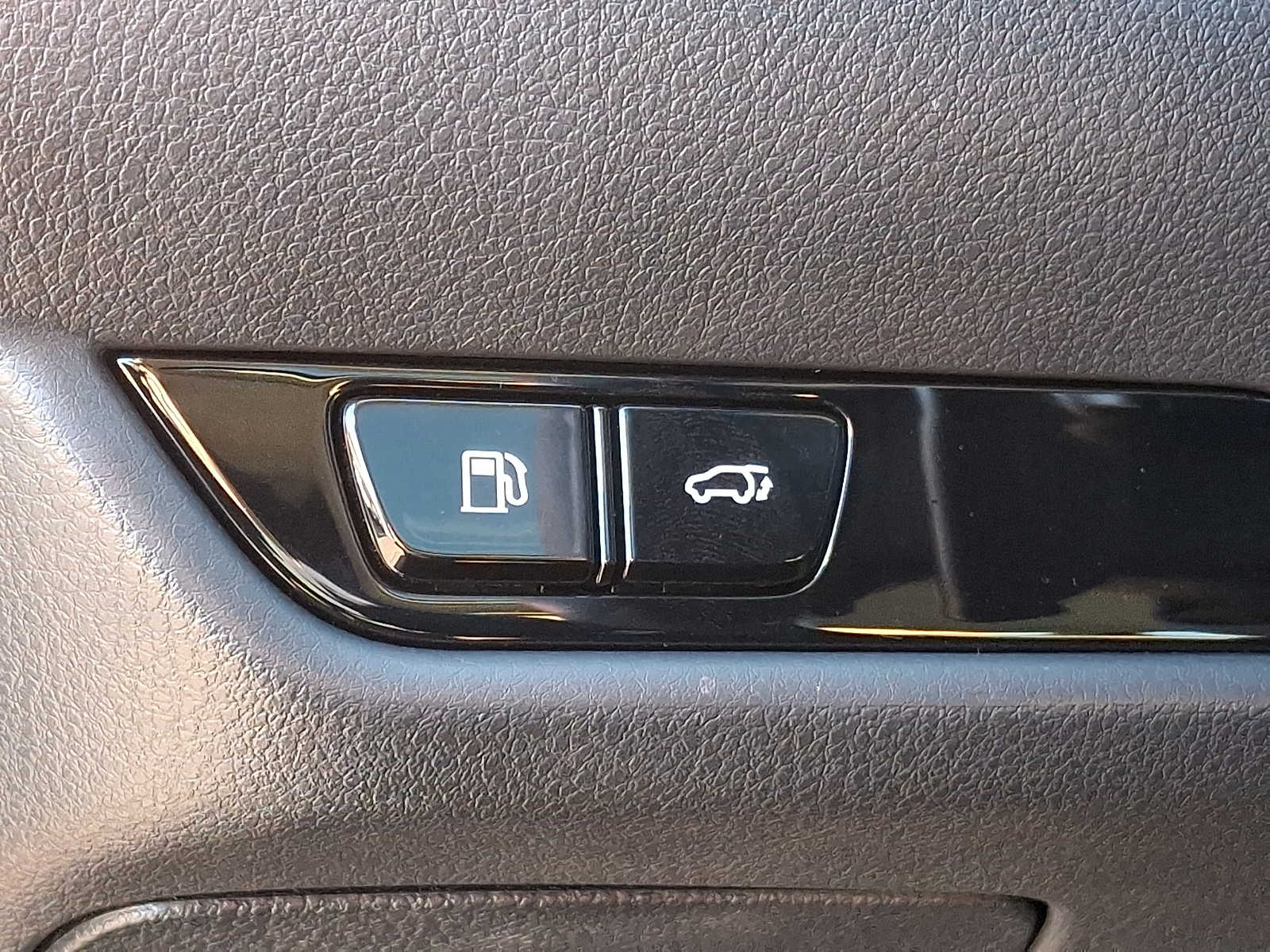 Thumbnail: 2025 Lexus NX - 24