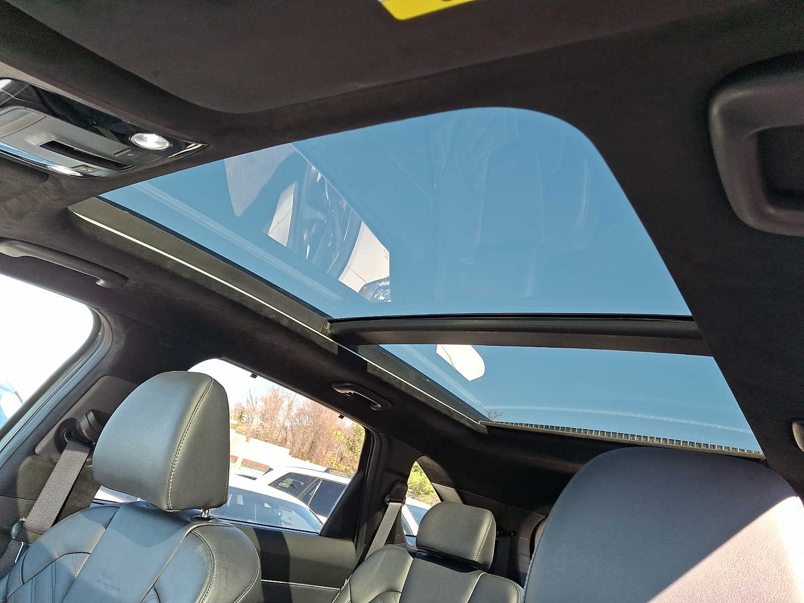 Thumbnail: 2024 Kia Sorento - 12