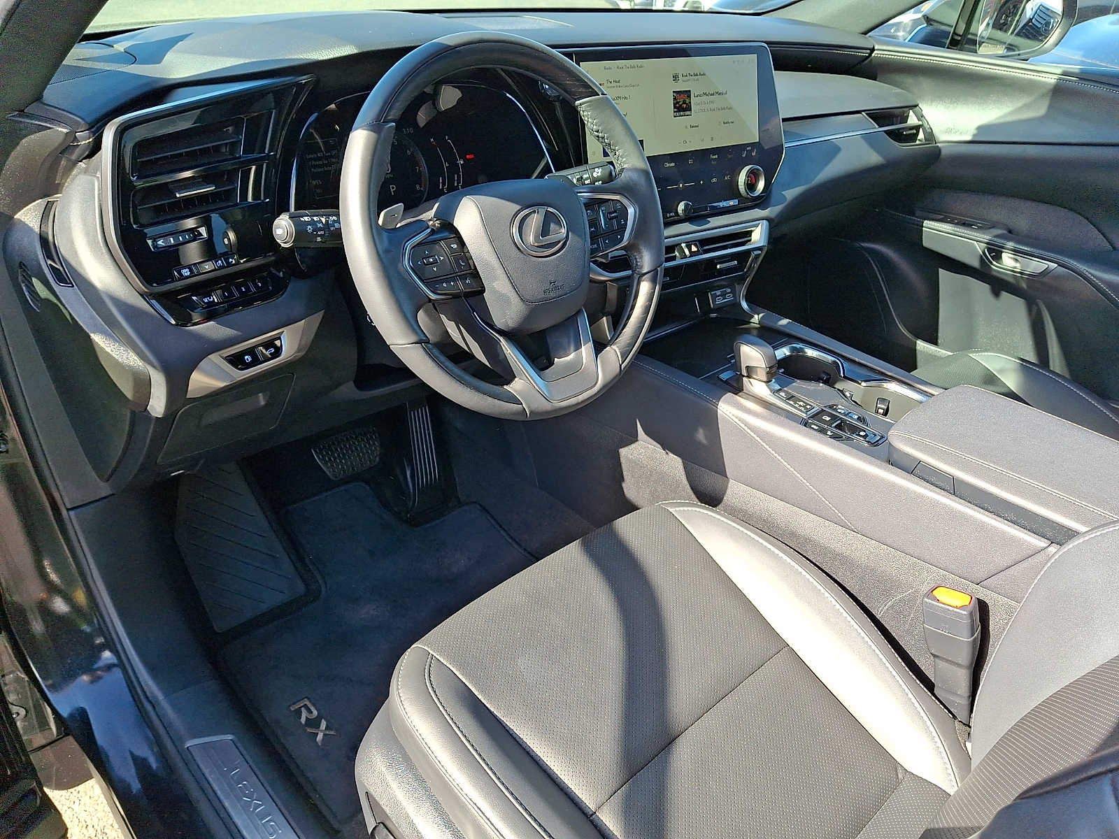 Thumbnail: 2024 Lexus RX - 9