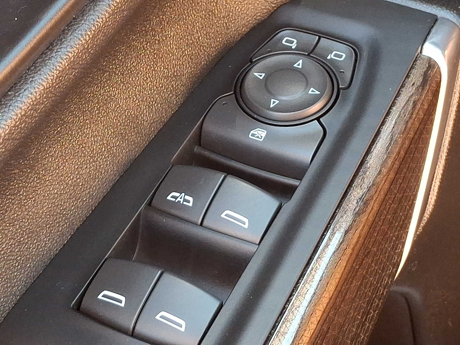 Thumbnail: 2021 Chevrolet Silverado 1500 - 22