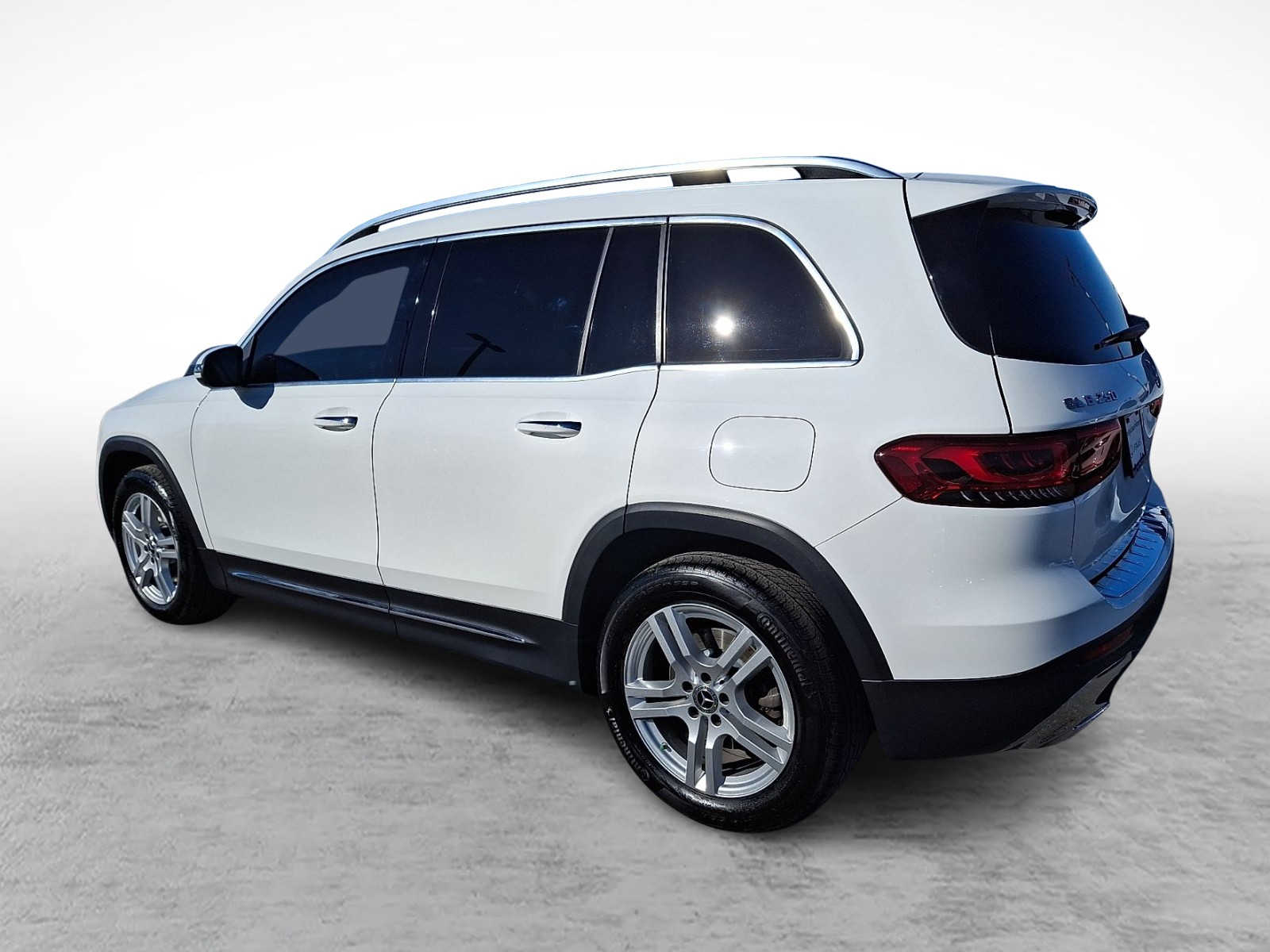 Thumbnail: 2022 Mercedes-Benz GLB - 6