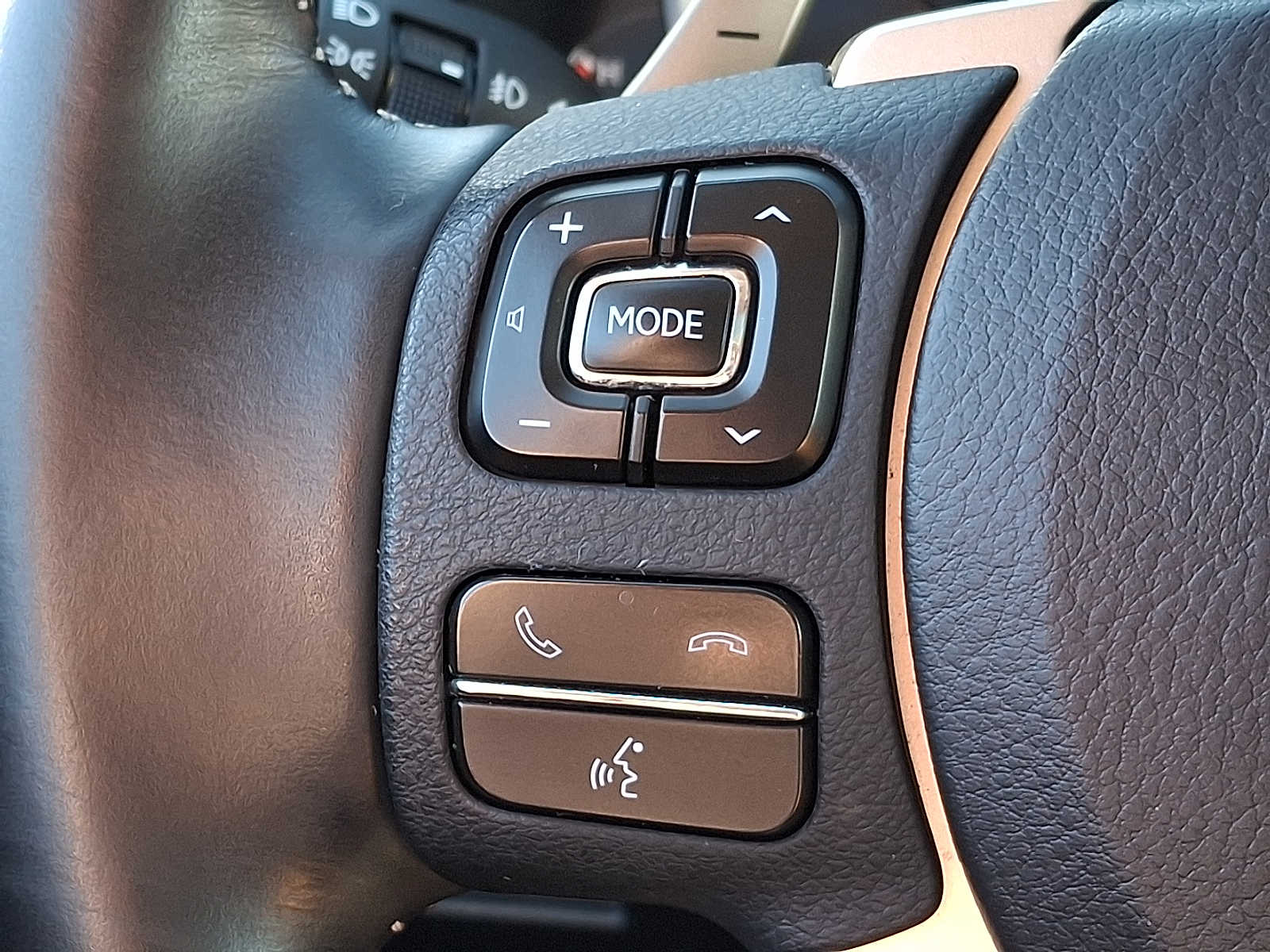 Thumbnail: 2019 Lexus NX - 17