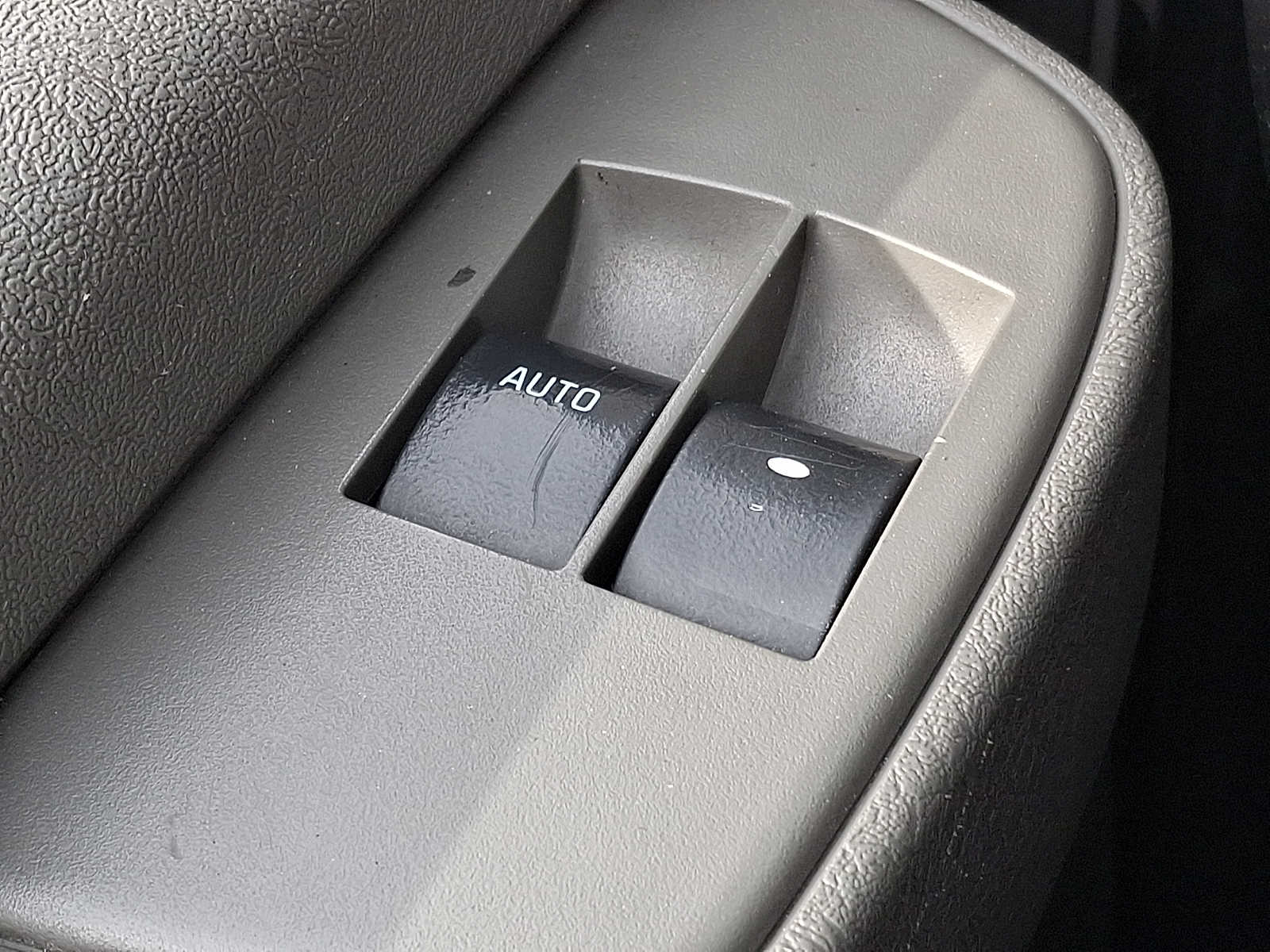 Thumbnail: 2019 GMC Savana - 23