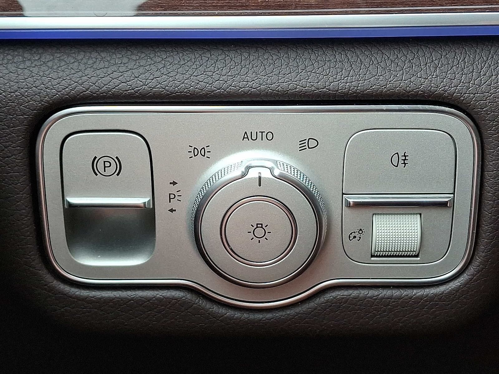 2022 Mercedes-Benz GLS 450 4MATIC 23