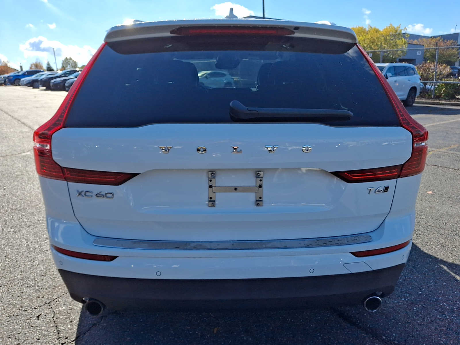 Thumbnail: 2019 Volvo XC60 - 5
