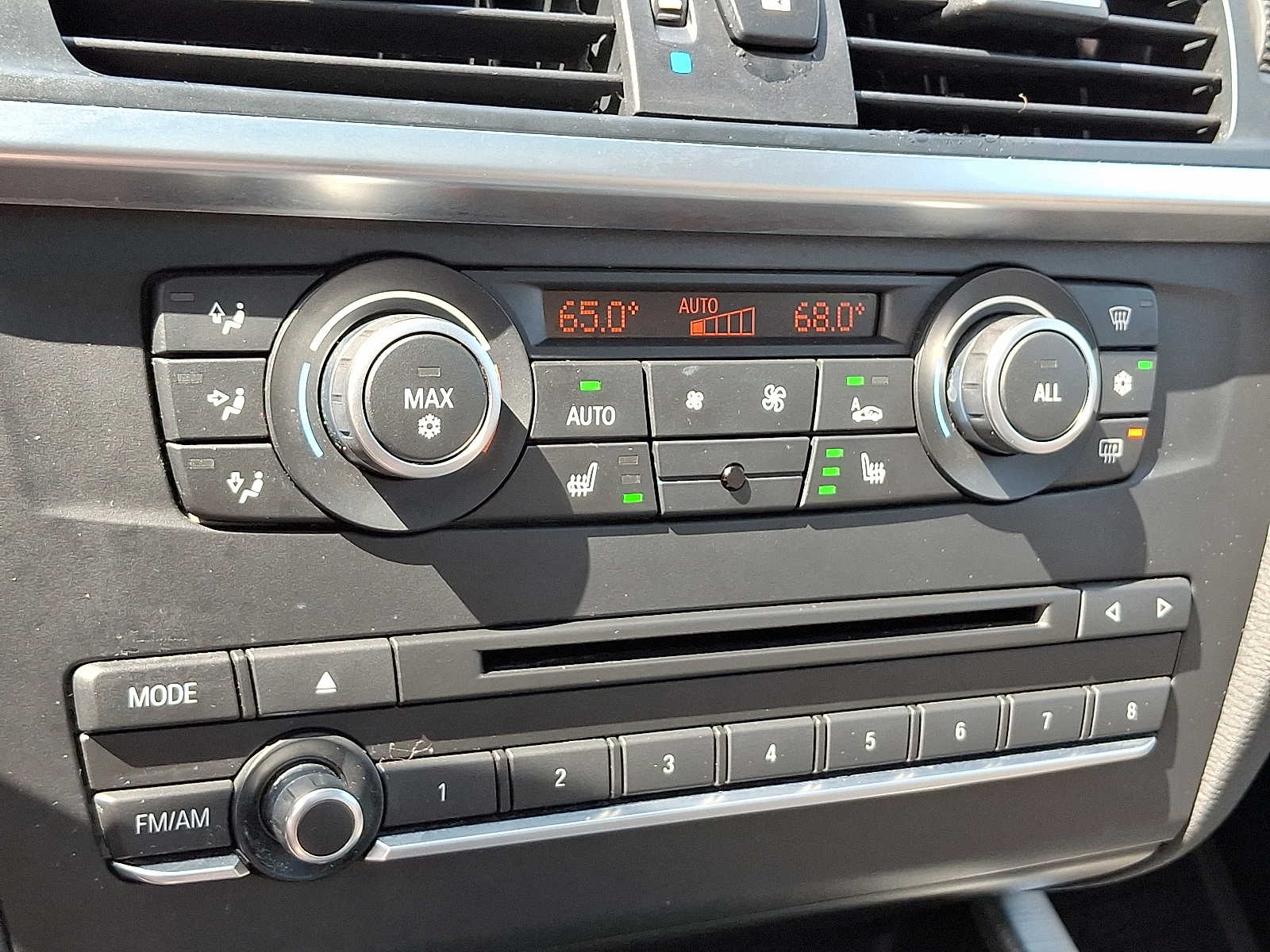 Thumbnail: 2011 BMW X3 - 14