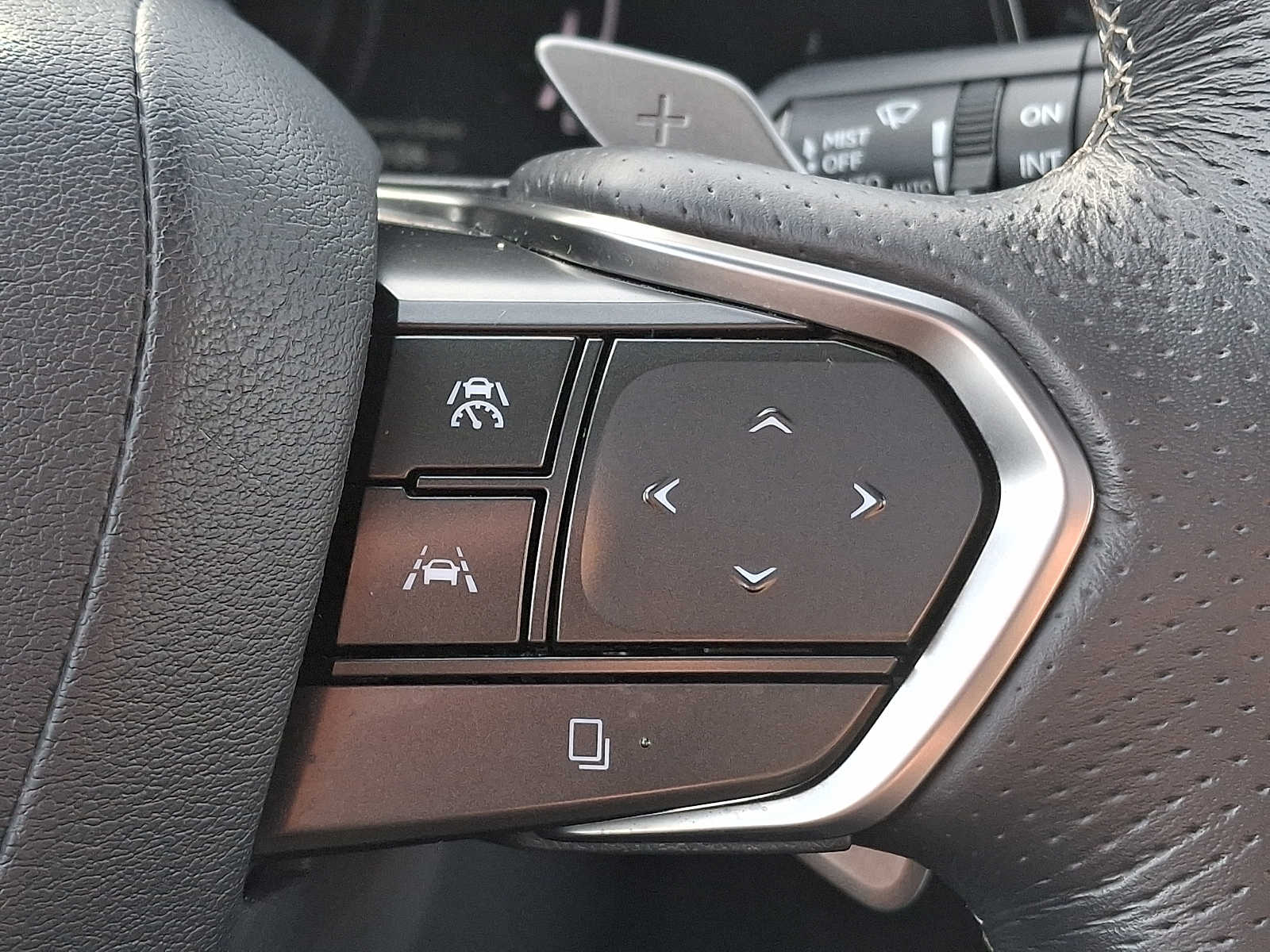 Thumbnail: 2024 Lexus RX - 18