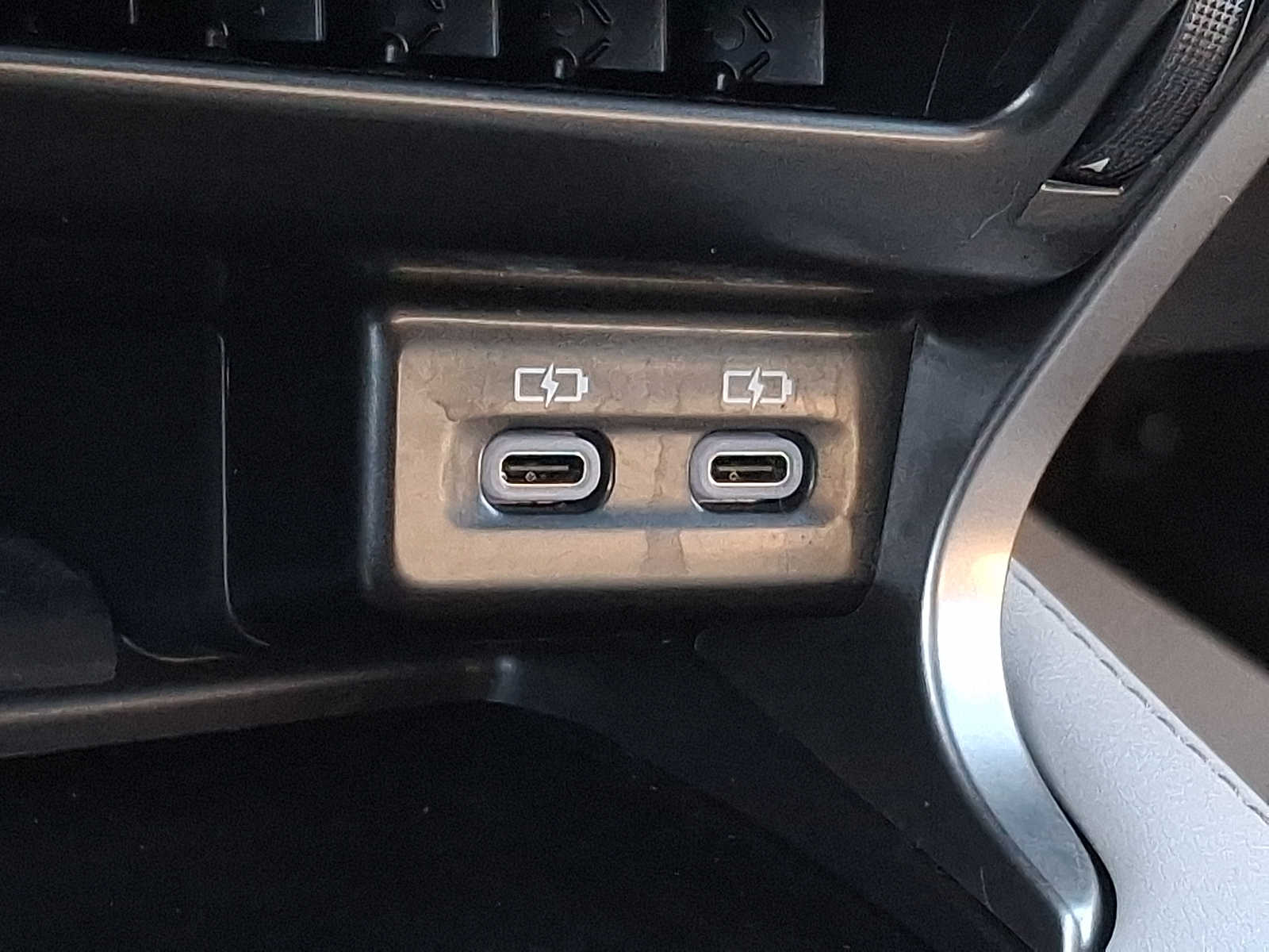 Thumbnail: 2023 Lexus RX - 21