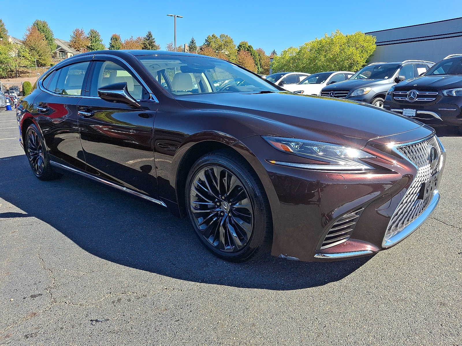 Thumbnail: 2020 Lexus LS - 3