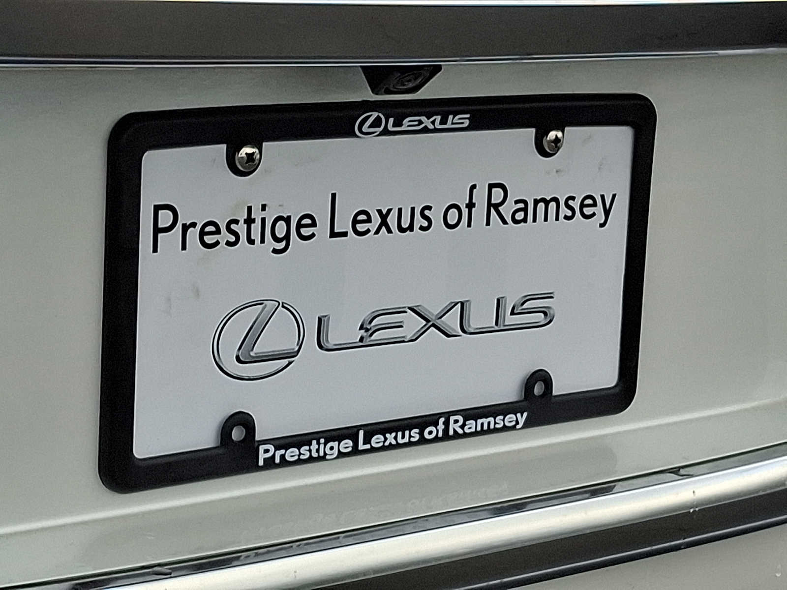 Thumbnail: 2023 Lexus GX - 30