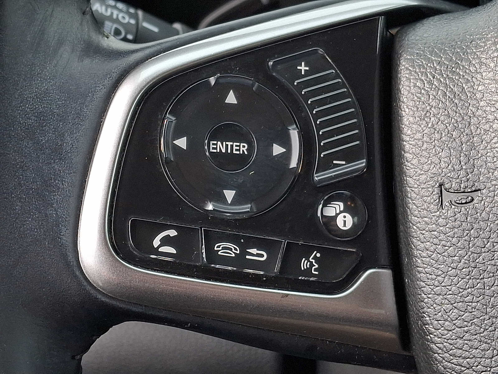 Thumbnail: 2018 Honda CR-V - 15