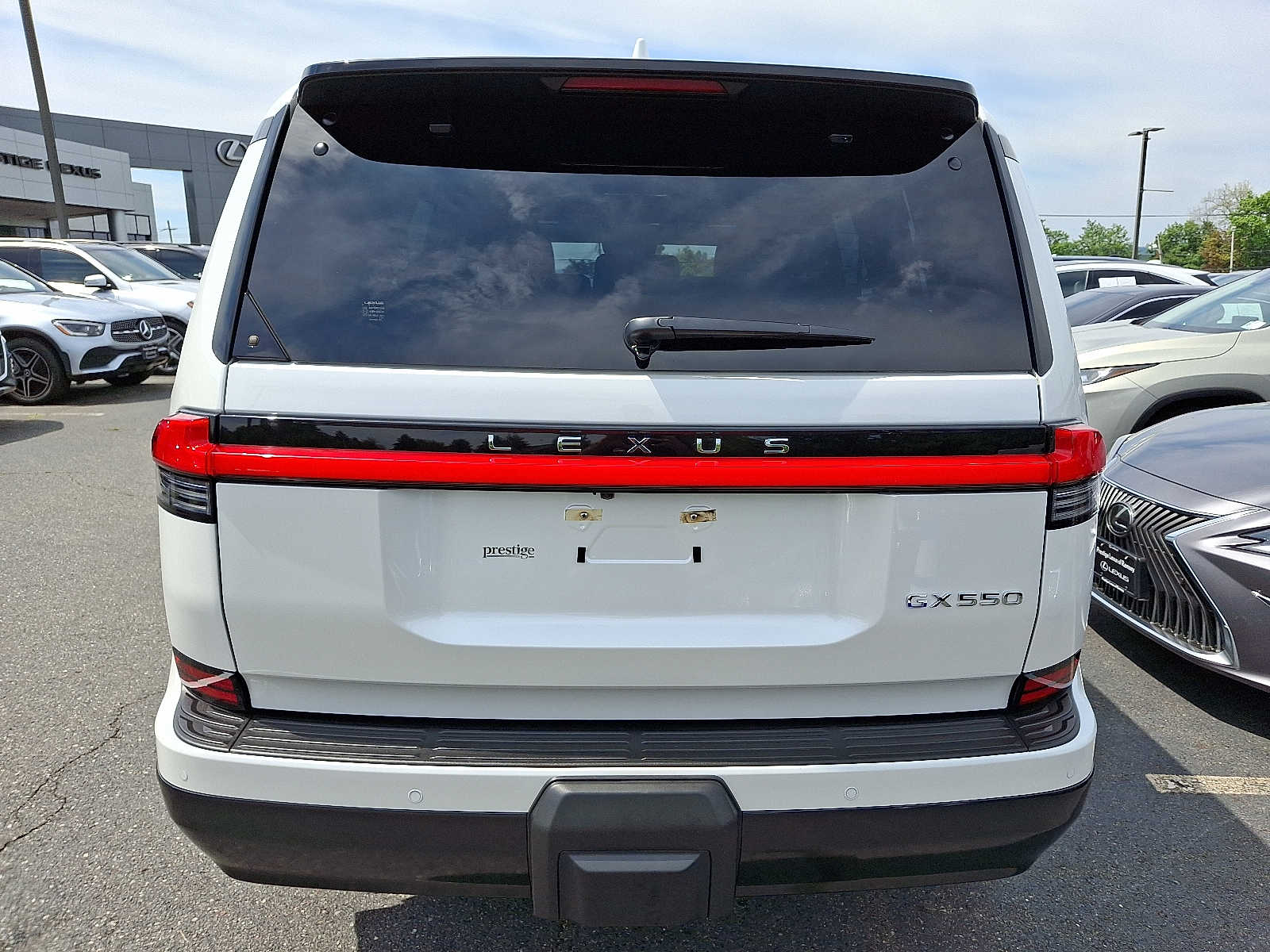 Thumbnail: 2024 Lexus GX - 5