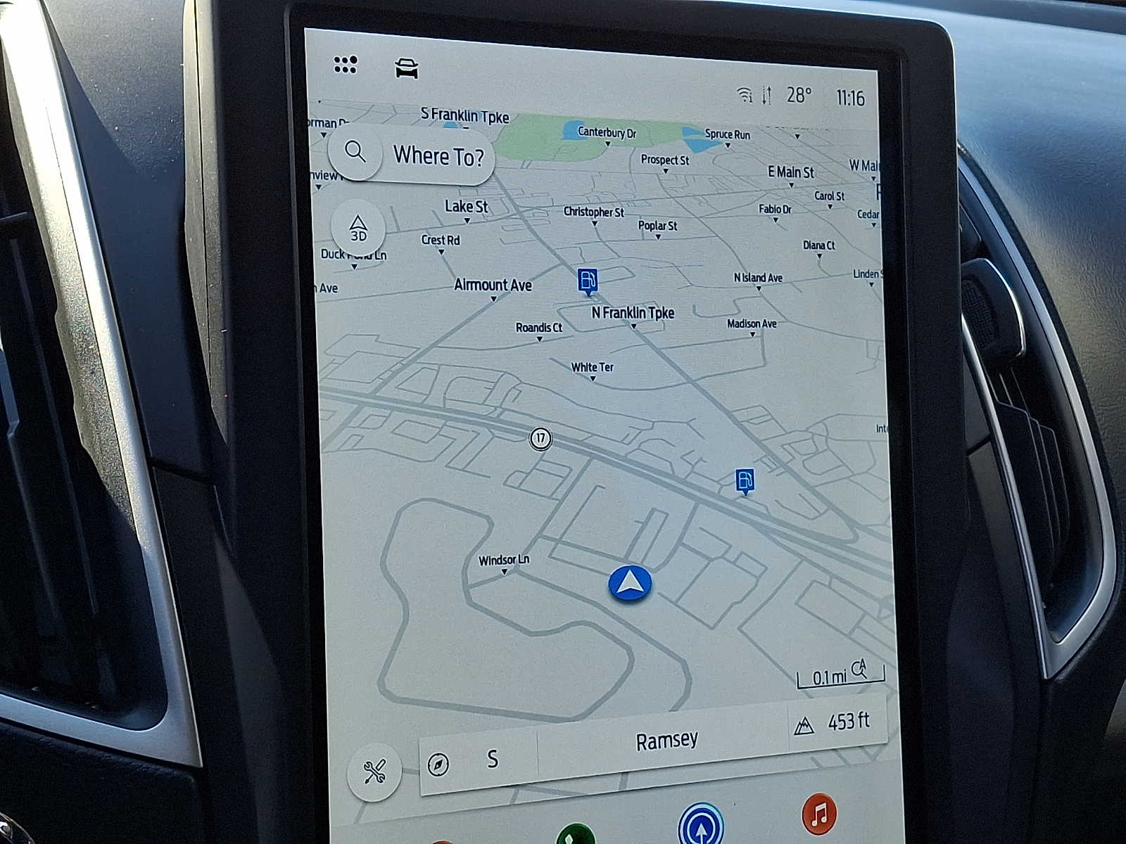 Thumbnail: 2022 Ford Edge - 15