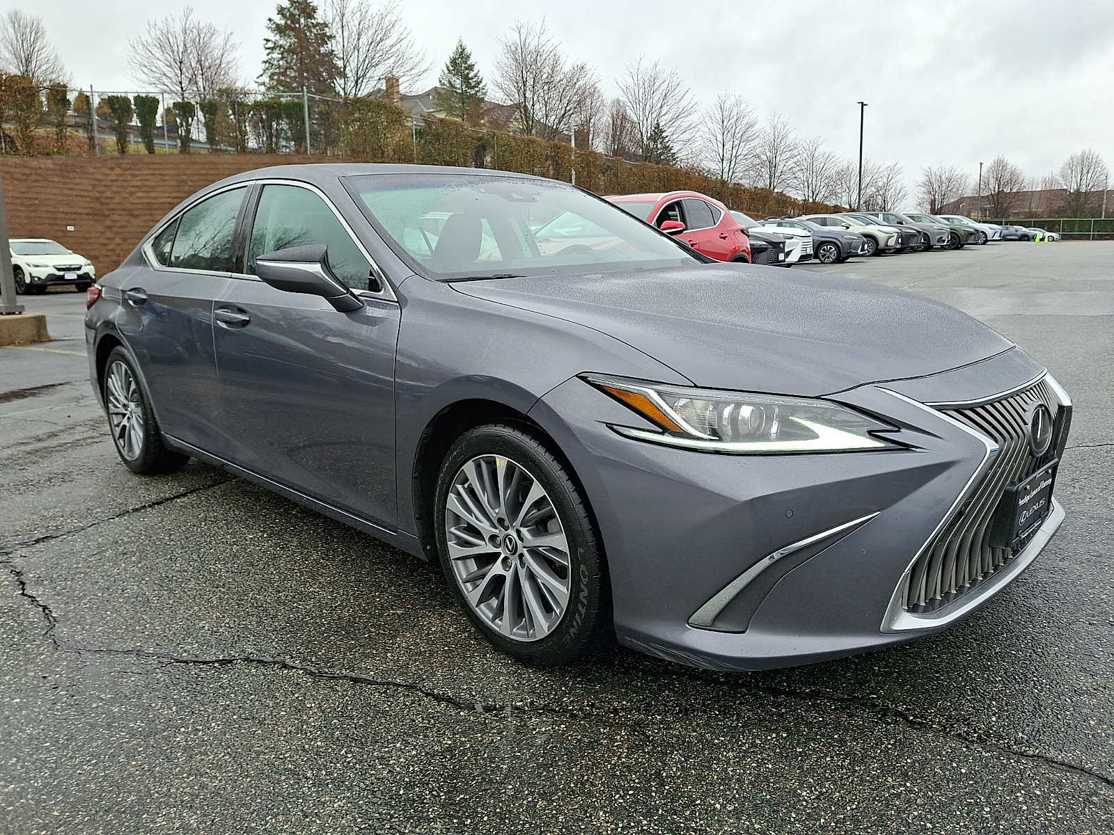 Thumbnail: 2020 Lexus ES - 3