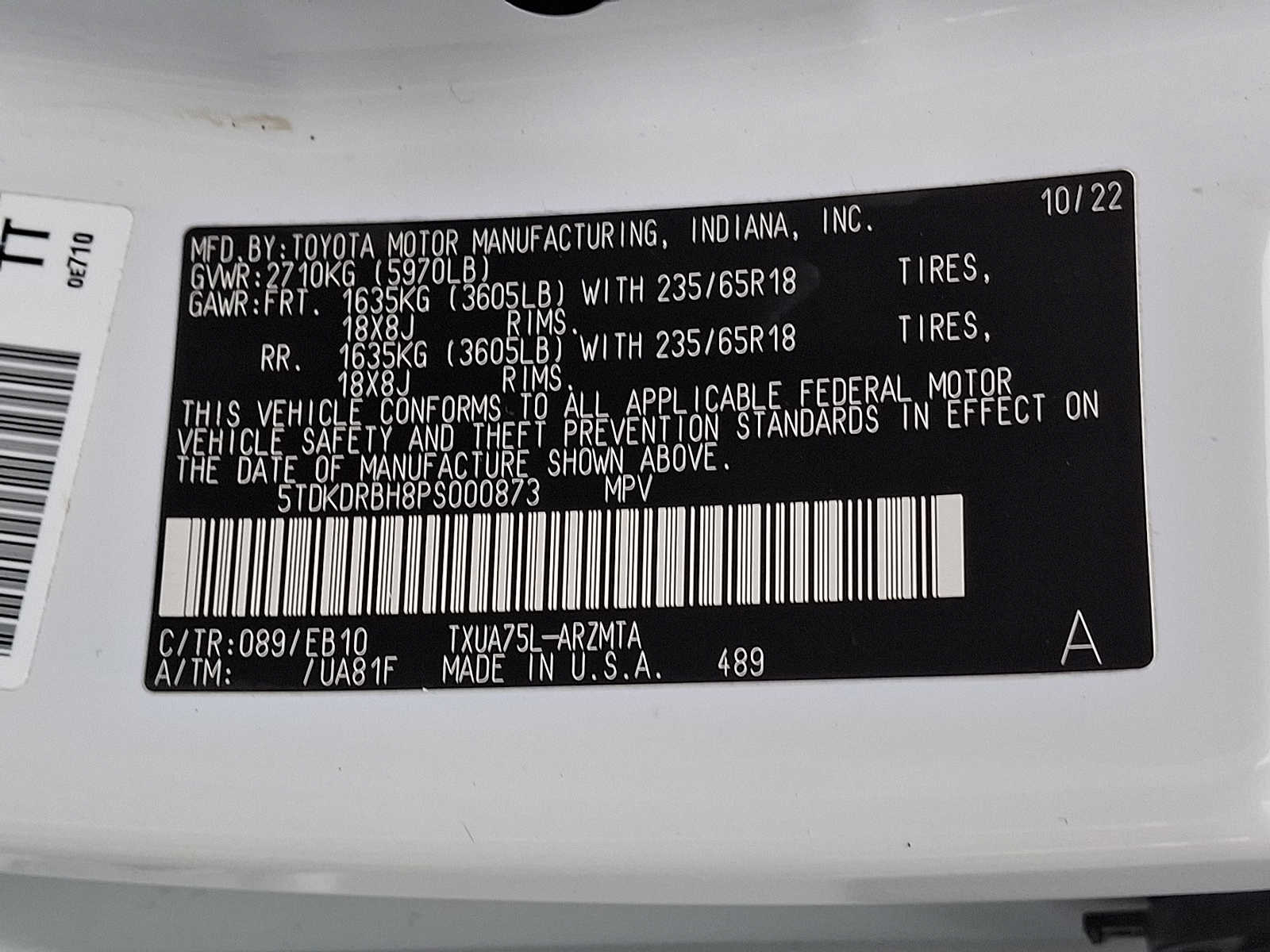 Thumbnail: 2023 Toyota Highlander - 25