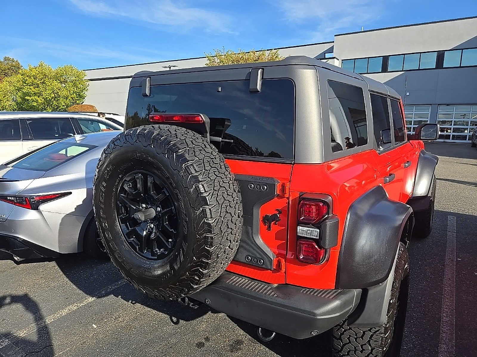 Thumbnail: 2022 Ford Bronco - 4