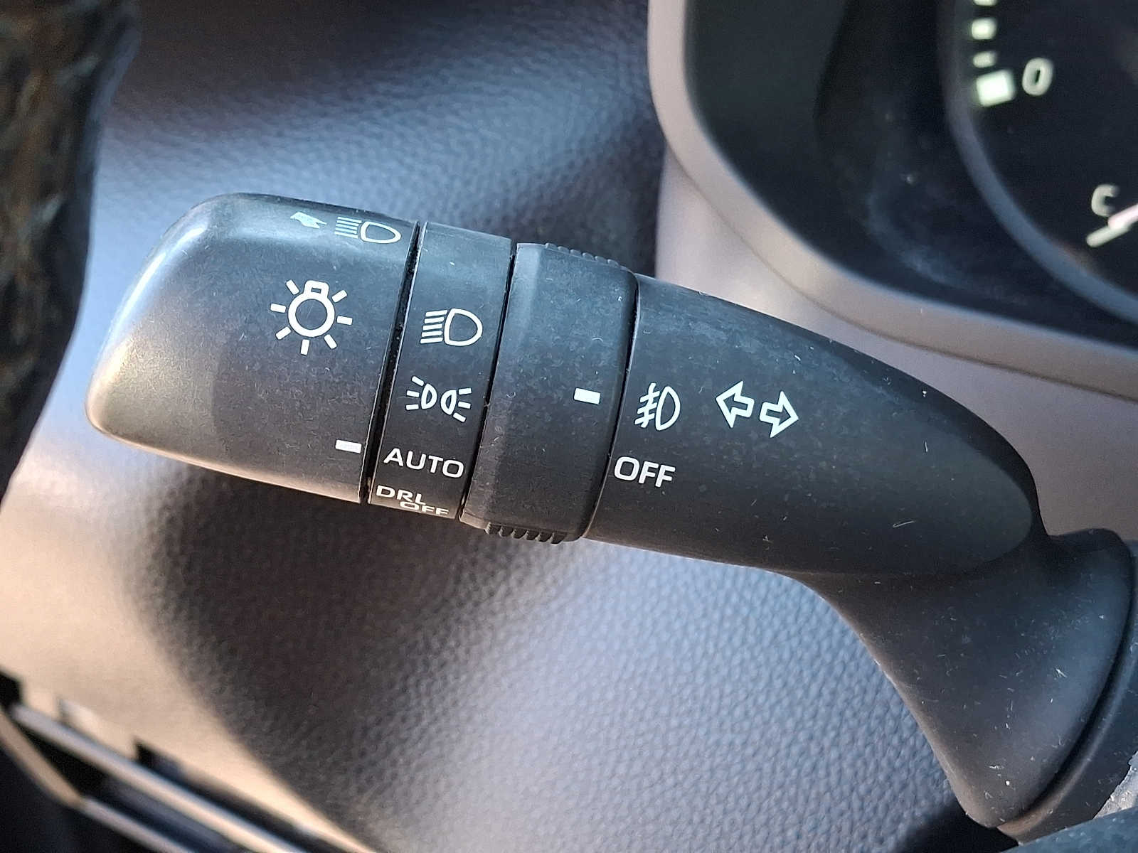 Thumbnail: 2023 Toyota Tundra - 25