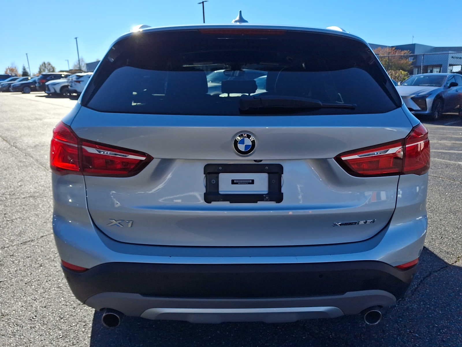 Thumbnail: 2019 BMW X1 - 6