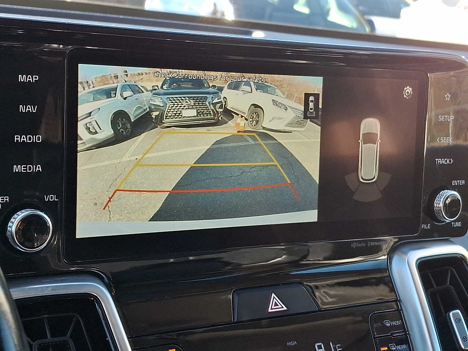 Thumbnail: 2021 Kia Sorento - 17