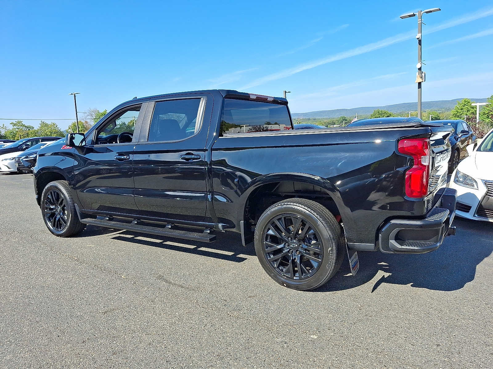 Thumbnail: 2021 Chevrolet Silverado 1500 - 6