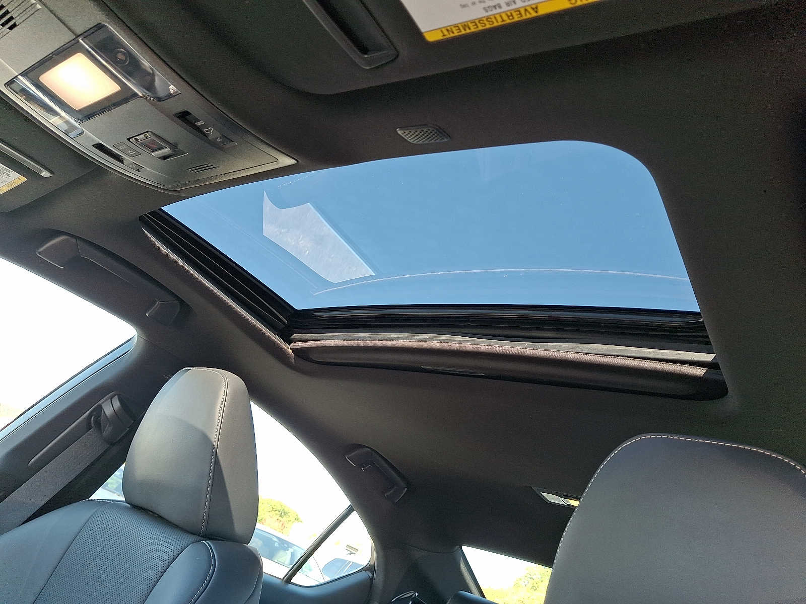 Thumbnail: 2023 Lexus IS - 12