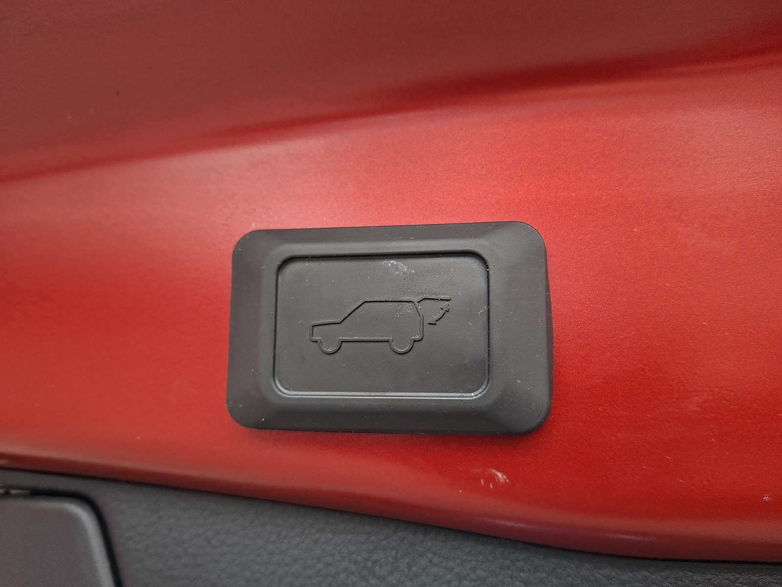 Thumbnail: 2023 Toyota RAV4 - 29