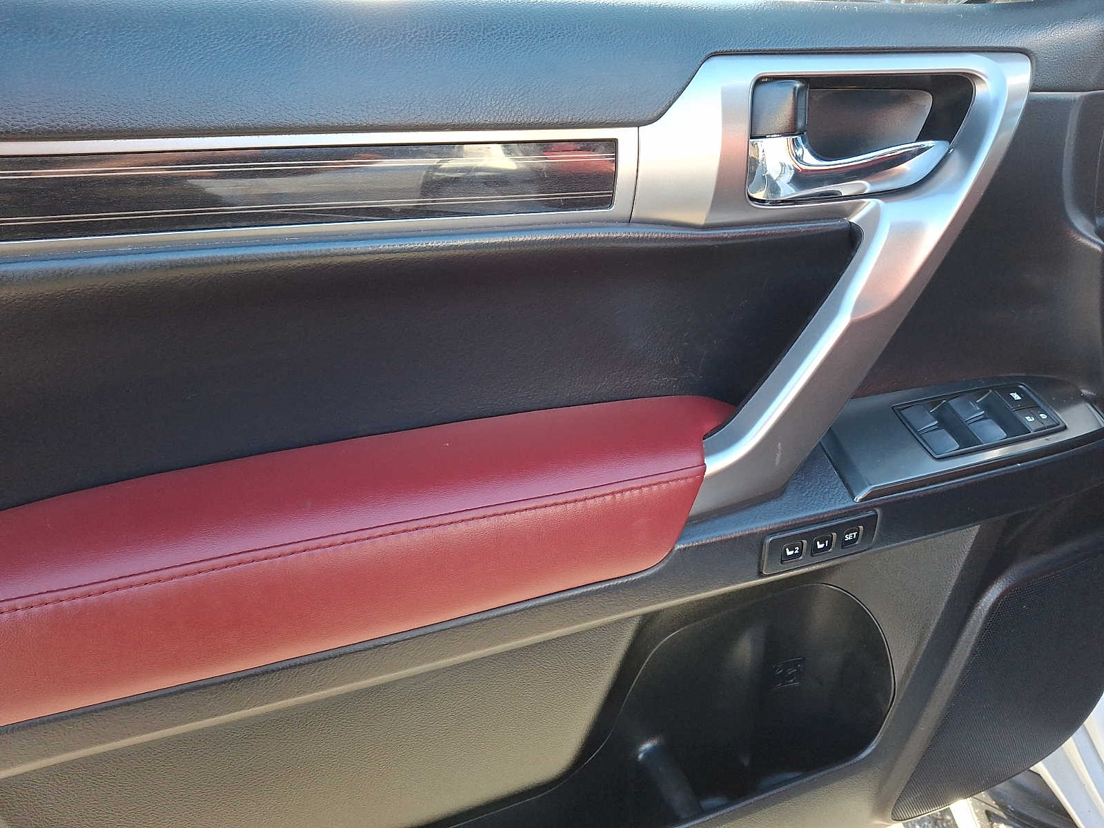 Thumbnail: 2023 Lexus GX - 8