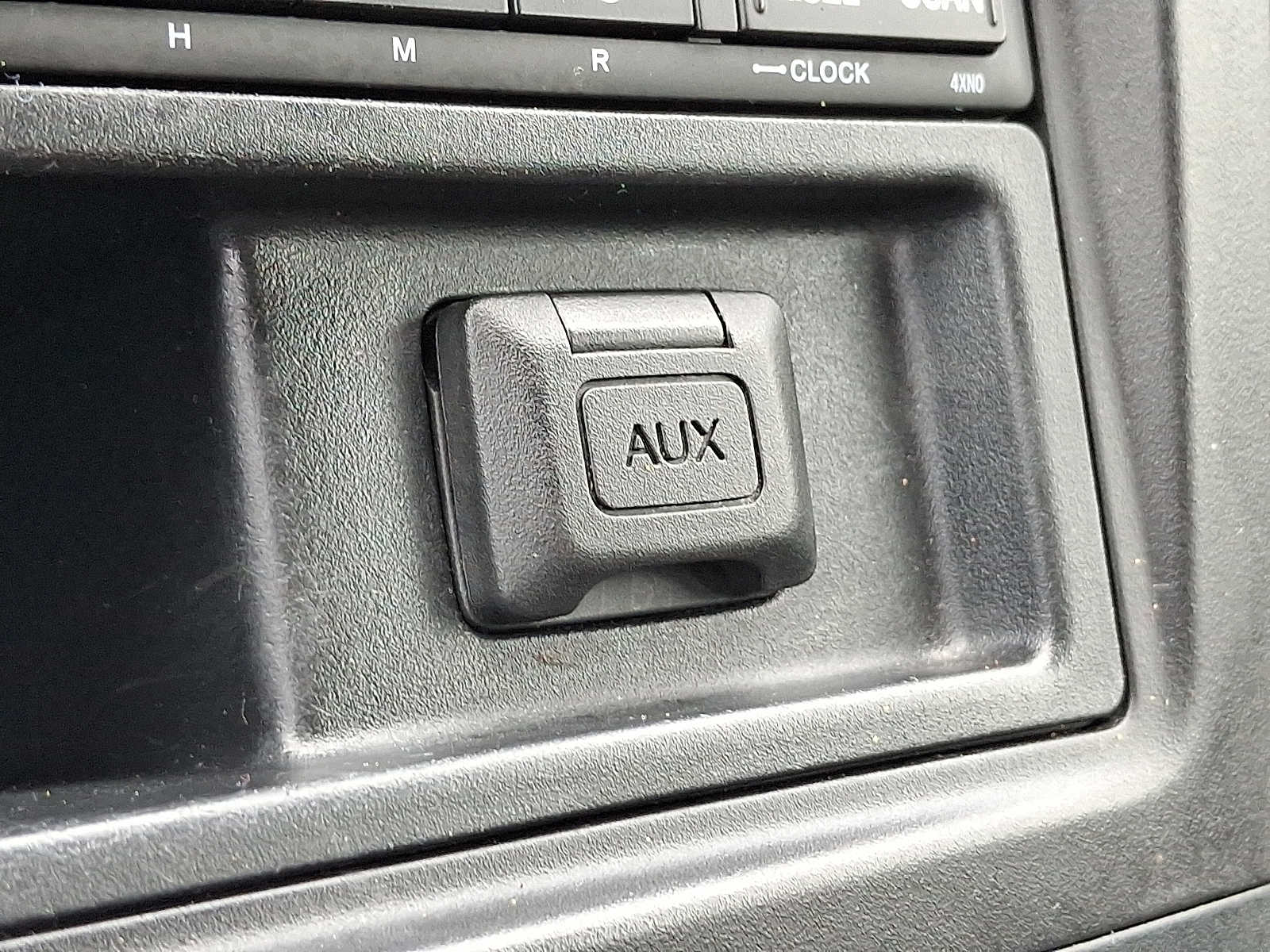 Thumbnail: 2010 Honda CR-V - 23
