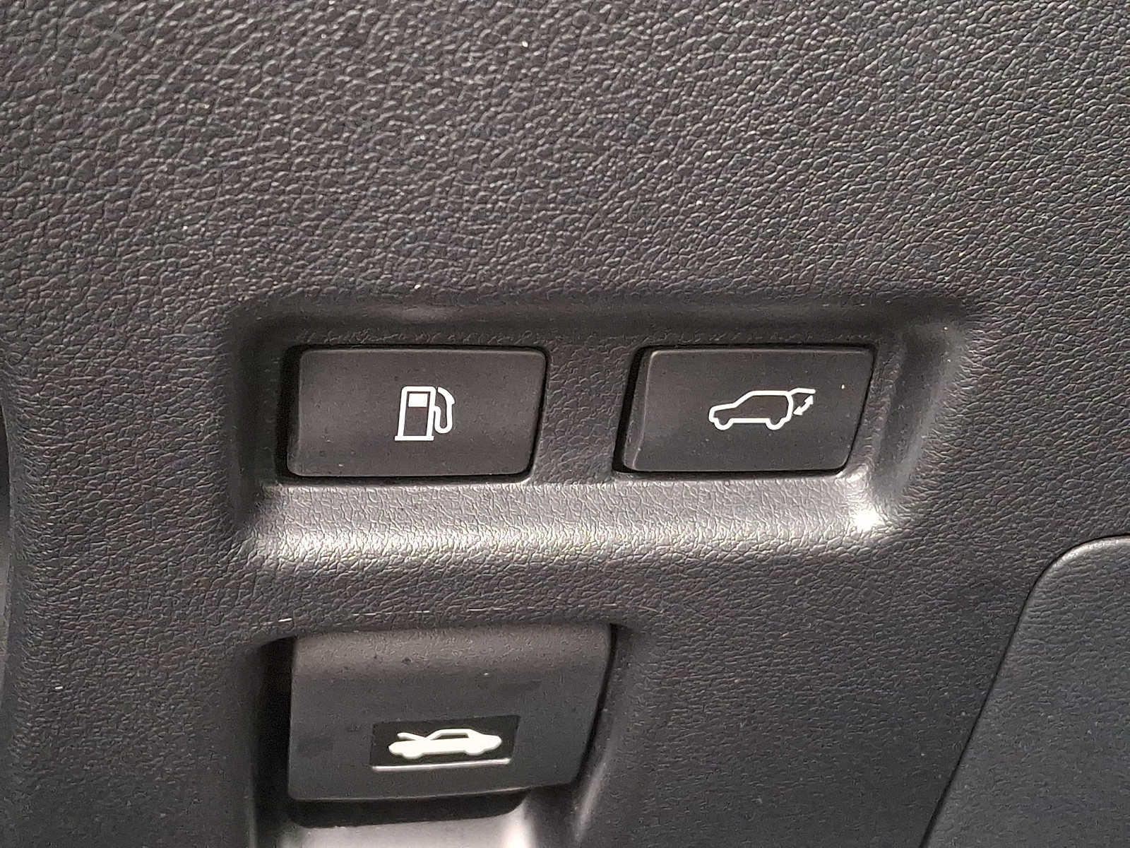 Thumbnail: 2021 Lexus UX - 25