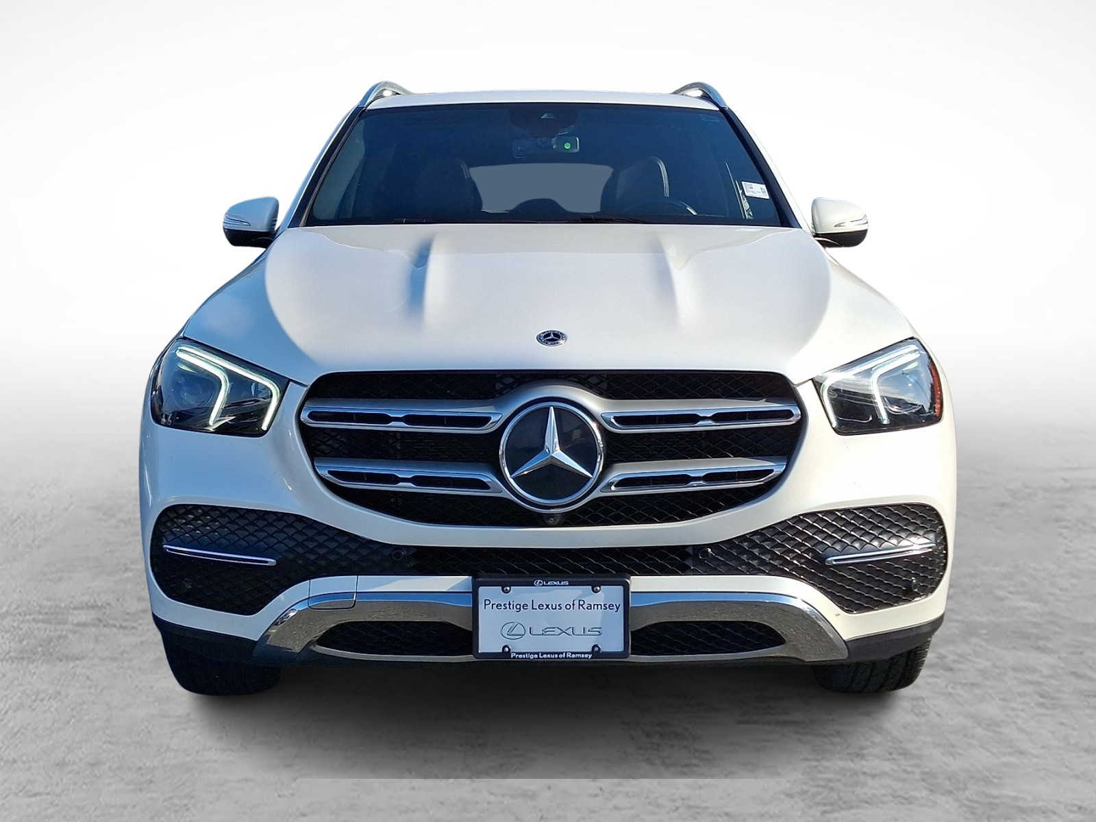 Thumbnail: 2023 Mercedes-Benz GLE - 2