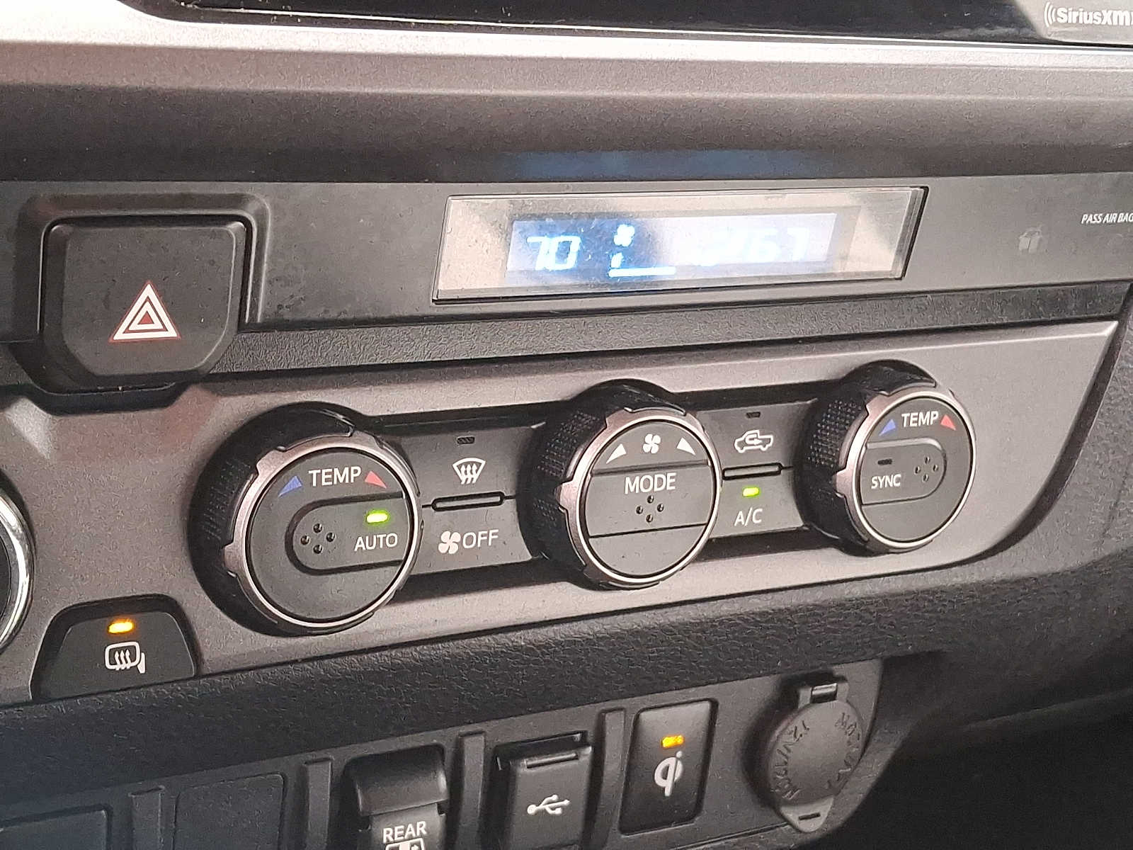 Thumbnail: 2021 Toyota Tacoma - 13