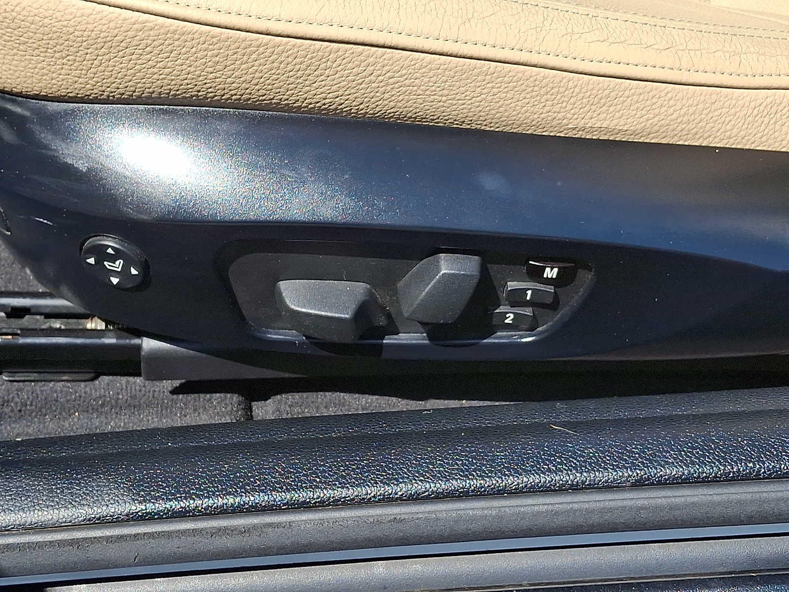 Thumbnail: 2012 BMW 1 Series - 13